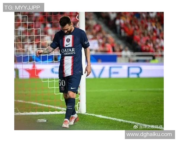 梅西神勇助攻帽子戏法巴黎逆转巴萨成功晋级欧冠八强