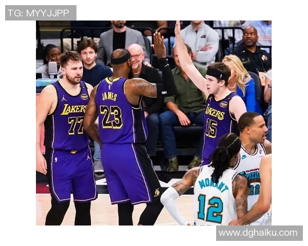 湖人火箭对决阵容分析明星球员表现及比赛看点一览 湖人火箭对决阵容分析明星球员表现及比赛看点一览