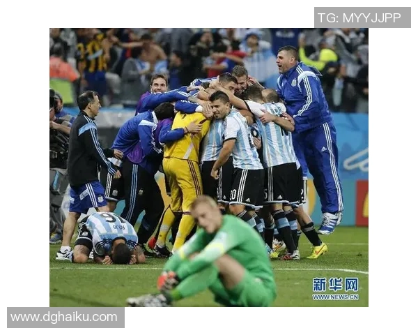 荷兰与阿根廷全场精彩对决回顾与分析 荷兰与阿根廷全场精彩对决回顾与分析