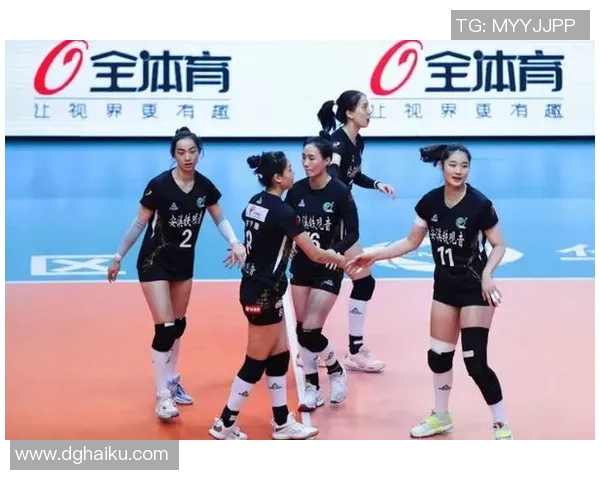 广州排球队在邀请赛中的默契配合与战术执行分析