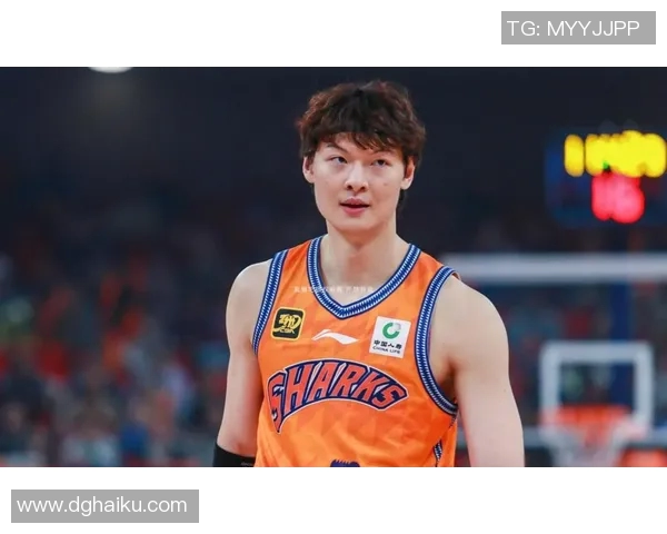 广州篮球队在全国锦标赛积分榜上以74分稳居第一名展现强劲实力